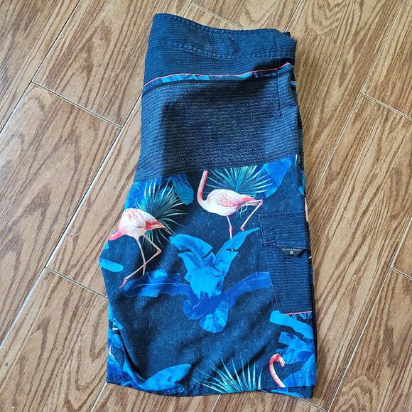 Ocean Current Men’s Swim Trunks | Size 32 Board Shorts Quick Dry Beachwear - Picture 5 of 5